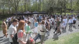 Ukraine: Ukrainians in Lviv mark Easter with traditional dances