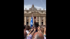 Emotional Farewell: Pope Francis Seen Wishing “Buona Pasqua” in Final Video Before Reported Death