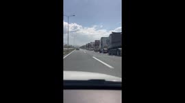Transporters are raising their voices: Today, a large protest drive through Sarajevo, over 500 trucks are arriving