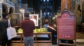 Catholics pay tribute to Pope Francis following his death at Westminster Cathedral