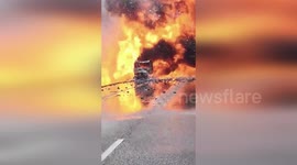 US: Massive Semi Fire Shuts Down Southbound I65 Near Demotte Indiana