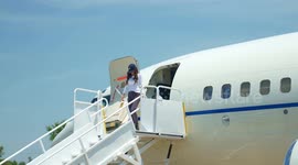 El Salvador: US Homeland Security Secretary visits El Salvador mega-prison amid deportation controversy