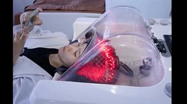 AI hair-washing shops take over Chinese city - offering £2 massages without human touch