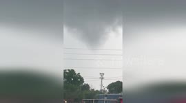 US: Tornado Forms Over Birmingham Alabama Captured on Video