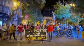 Israel: Hundreds stage protest in Jerusalem demanding ceasefire in Gaza, hostage exchange