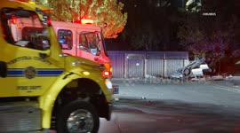 US, Los Angeles: Simi Valley Stolen Vehicle Pursuit Crash Sends 3 to Hospital