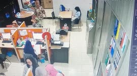 Rat drops from office ceiling sparking chaos among staff