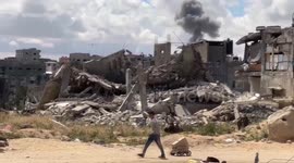 Gaza Strip: Palestinian death toll in Gaza rises to 52,243