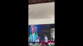 Grandfather, 76, achieves lifelong dream of finally graduating