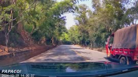 Car crashes into oncoming vehicle while attempting to overtake