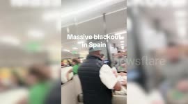 Spanish supermarket shelves empty after outage causes wave of panic buying