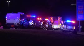 US, Phoenix: Peoria Woman Killed, 2 Children Injured In Loop 101 Rollover Crash