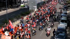 Indonesia: Indonesian workers rally for labor rights on May Day in Palembang