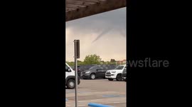 US: Funnel Cloud Spotted Over Lubbock and Shallowater, Texas