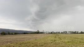 Storm Chasers Intercept STRONG 70+ MPH Windbag in East Central Pennsylvania.