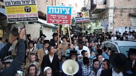 Israel: Ultra-Orthodox Jews protest against Zionism in West Jerusalem on Israeli Independence Day