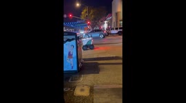 Autonomous Delivery Robot Crosses at Red Light in Los Angeles Intersection