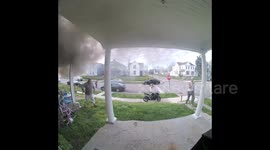 Neighbors Band Together To Evacuate Burning Homes