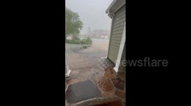 US: Thunderstorms Bring Heavy Rain and Strong Winds to Tennessee 2