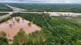 US: Aerial Footage of Flooded Red River in Oklahoma After Deadly Thunderstorms