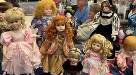 US: California hosts World Doll Day show