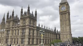 VE Day 80th Anniversary : Big Ben Strikes 12 as Historic Flyover Roars and Heroes March in Epic 2025 Celebration!