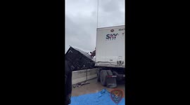 Dramatic Video! Louisville Fire Rescues Trucker Dangling From I-65 Bridge