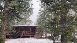 US: Snowfall Reported in Spring Mountains Near Las Vegas
