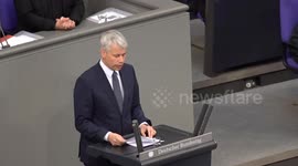 Germany: German parliament holds 2nd round of chancellor vote today (2)