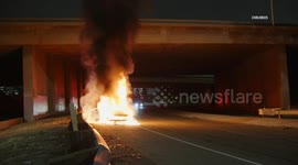 US, Los Angeles: Boyle Heights Auto Fire on 10 Freeway