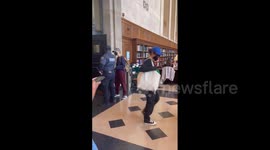 US: Pro-Palestine Protesters Occupy Columbia University Library, Dozens Arrested 2