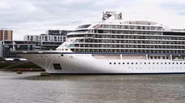 Cruise ship that narrowly avoided disaster in 2019 seen moored in London
