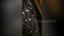 Tourists flee as fire breaks out at hotel in Pattaya