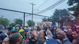 Newark Mayor Ras J. Baraka, D-NJ, addresses supporters outside a federal detention center in Newark, New Jersey.