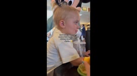 “Have you heard about Jesus?” — Little girl’s gospel chat with Disney characters melts hearts