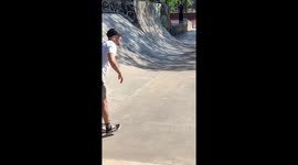 Skater slips and causes girl to trip in San Antonio de Areco, Argentina