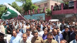 Pakistan: Citizens in Azad Kashmir's Muzaffarabad rally in support of Pakistan army