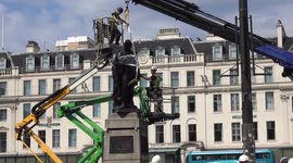 2/2 Official Robert Burns statue removal for the new george square renovation started today with the first statue.