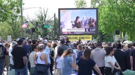 US: Crowd celebrates release of Edan Alexander in New Jersey