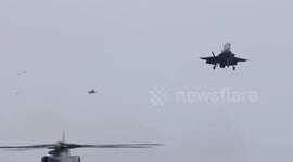 Türkiye: F35B Lightning Jets Perform Dramatic Vertical Landings On HMS Prince Of Wales During Major UK Operation