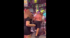 Tourists seen fighting on busy nightlife street in Phuket