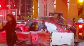 US, Los Angeles: Hyde Park Pursuit Crash Leaves 2 Critical 3 Injured
