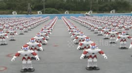 1,000 robots perform creepy dance routine in China