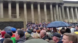 Thousands packed into Liverpool street for Jeremy Corbyn rally