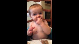 Cute 11 month old girl eating her dinner!!
