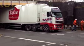 Horror moment lorry strikes low bridge in Stoke-on-Trent