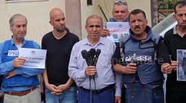 Journalists protest outside Gaza hospital after colleague killed in Israeli strike