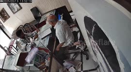 The shopkeeper showing jewelry when, seizing the opportunity,  cunning thief fled with a gold chain in Basti, Uttarpradesh