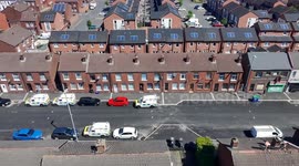 Police raid north Belfast newlodge road area with heavy police presence
