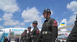 Türkiye: Ukraine’s Zelenskyy arrives in Turkish capital for Russia-Ukraine talks